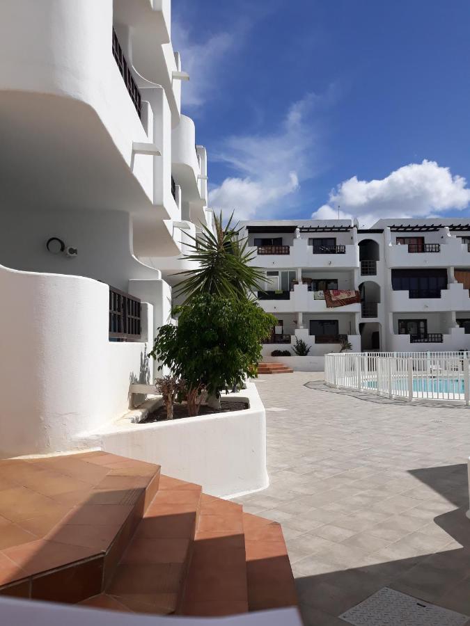 Aqua Apt Sunrise & Sea Views Costa Teguise Extérieur photo