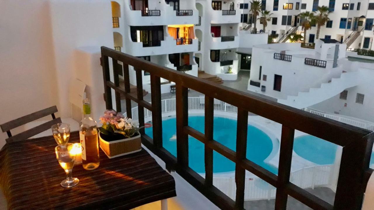 Aqua Apt Sunrise & Sea Views Costa Teguise Extérieur photo