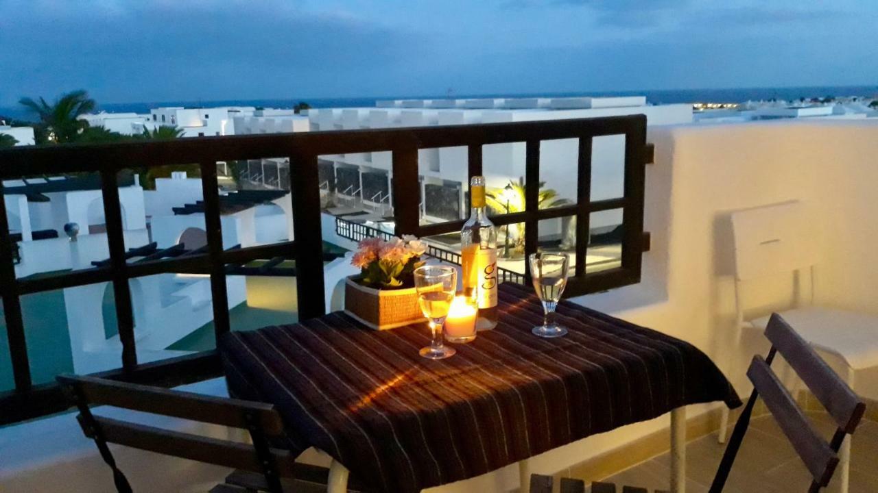 Aqua Apt Sunrise & Sea Views Costa Teguise Extérieur photo